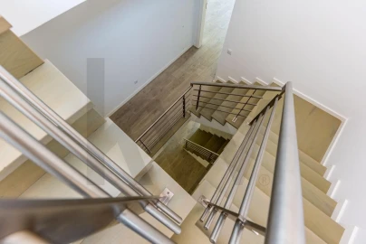 Moradia T4 para Venda em Lumiar