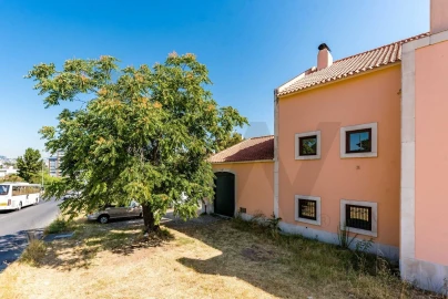Moradia T4 para Venda em Lumiar