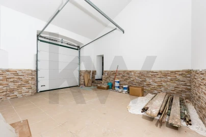 Moradia T4 para Venda em Lumiar