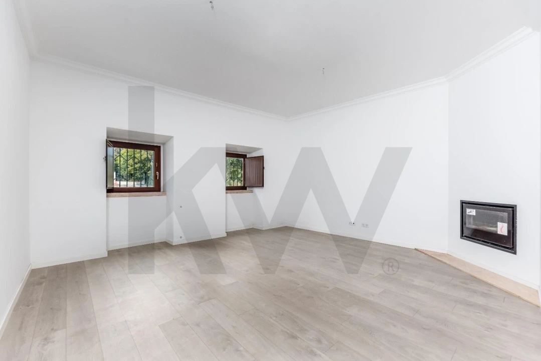 Moradia T4 para Venda em Lumiar Foto 4