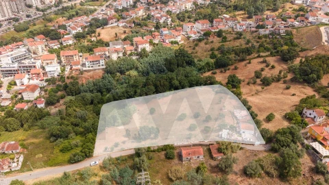 Moradia T2 para Venda em Santo Antonio dos Olivais