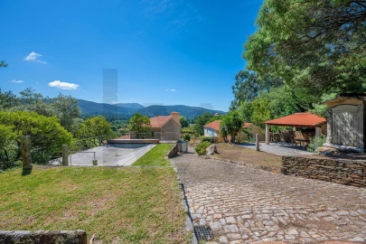 Quinta T3 para Venda em Vilar de Mouros