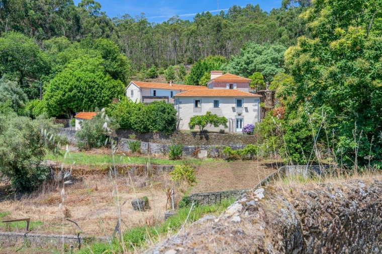 Quinta T3 para Venda em Vilar de Mouros Foto 8