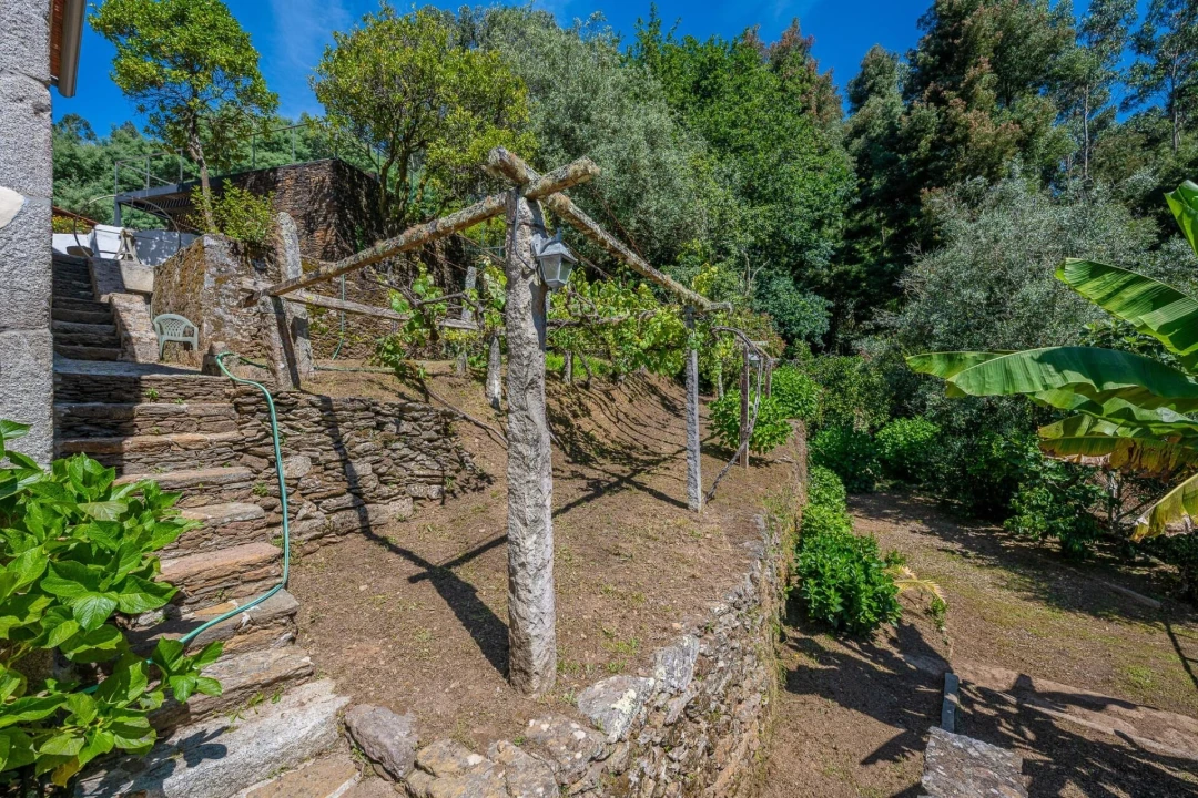 Quinta T3 para Venda em Vilar de Mouros Foto 23