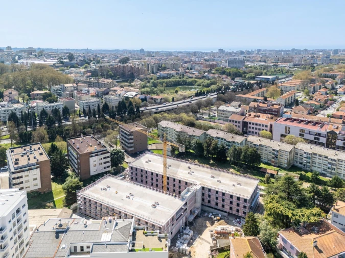 Apartamento T1 para Venda em Paranhos Foto 9