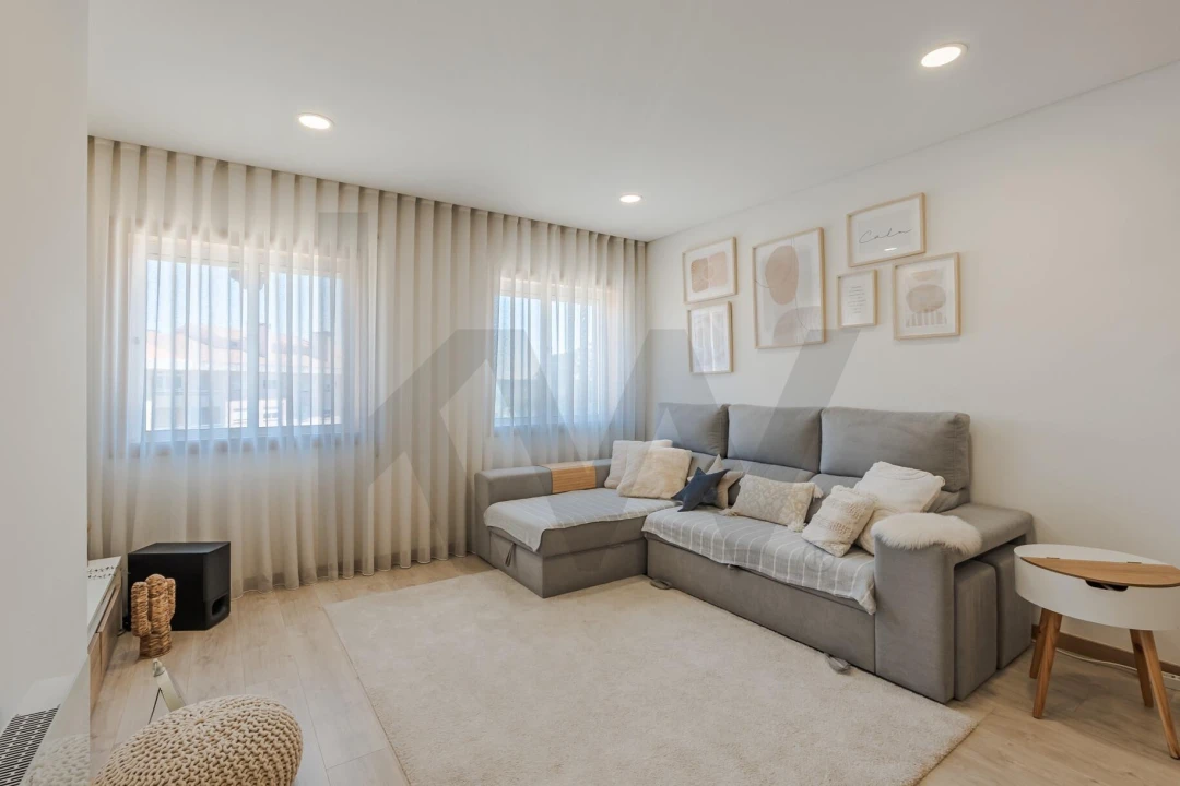 Apartamento T2 para Venda em Eixo e Eirol Foto 19