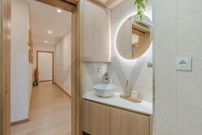 Apartamento T2 para Venda em Eixo e Eirol