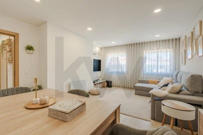 Apartamento T2 para Venda em Eixo e Eirol