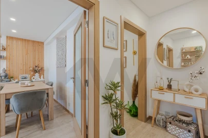 Apartamento T2 para Venda em Eixo e Eirol