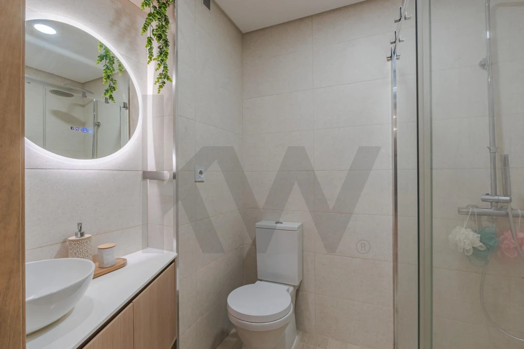 Apartamento T2 para Venda em Eixo e Eirol Foto 27