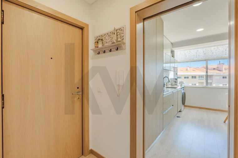 Apartamento T2 para Venda em Eixo e Eirol Foto 5