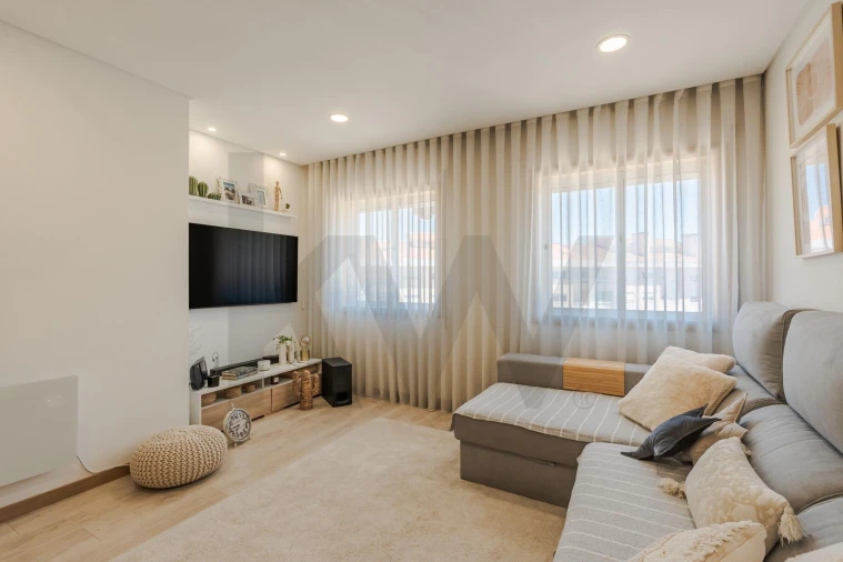 Apartamento T2 para Venda em Eixo e Eirol Foto 22