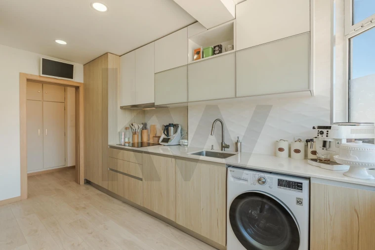 Apartamento T2 para Venda em Eixo e Eirol Foto 12