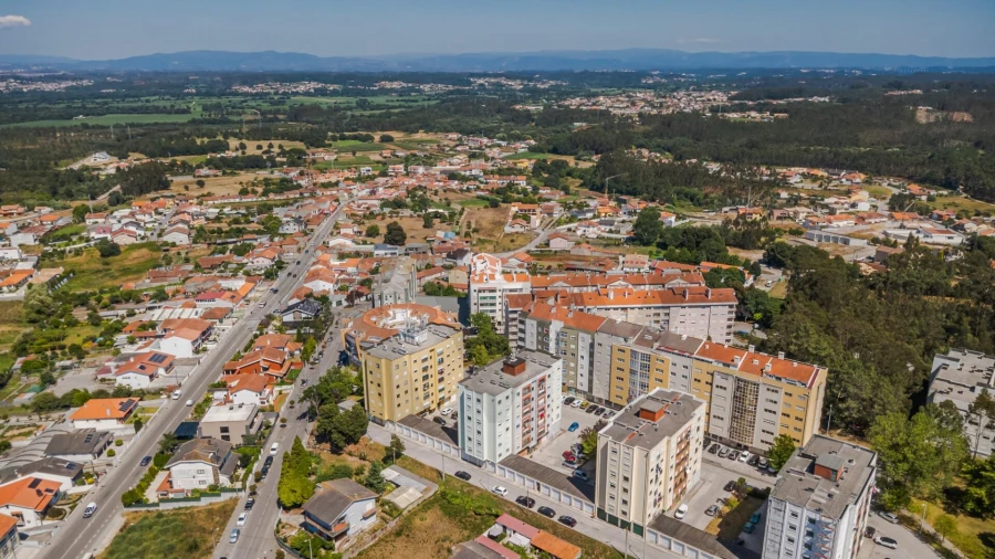 Apartamento T2 para Venda em Eixo e Eirol Foto 41