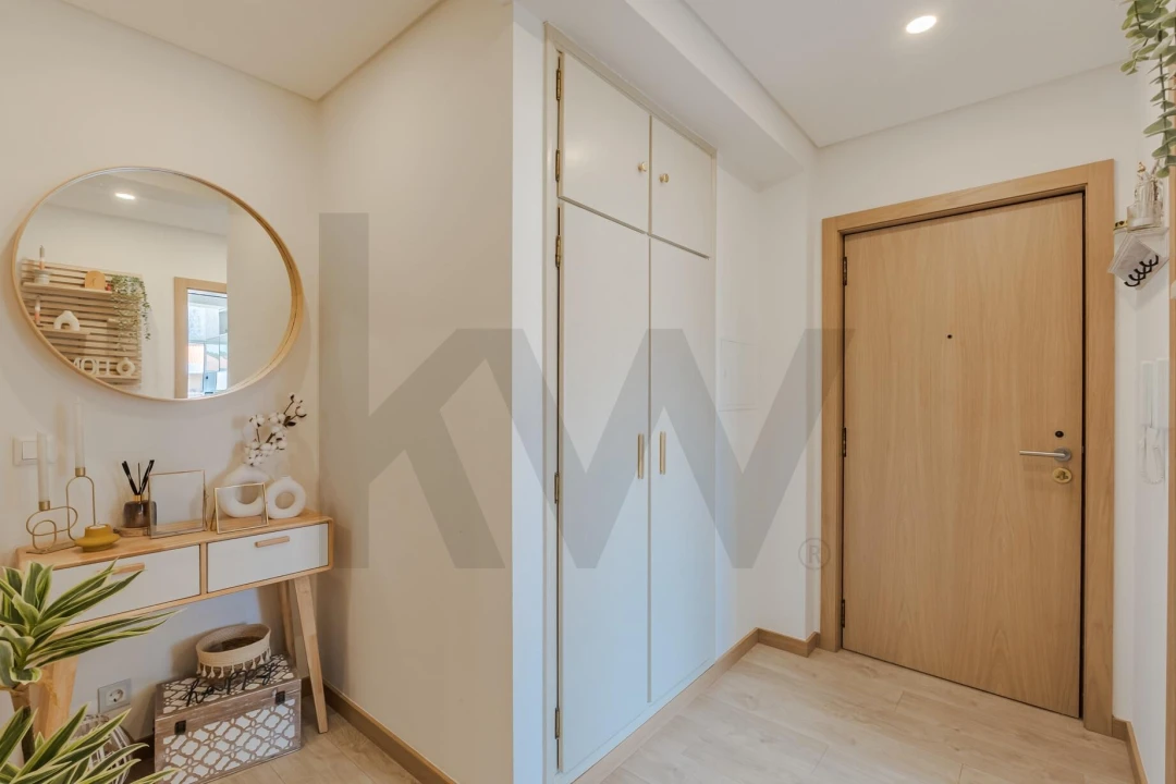 Apartamento T2 para Venda em Eixo e Eirol Foto 3
