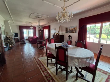 Quinta T4 para Venda em Mafra