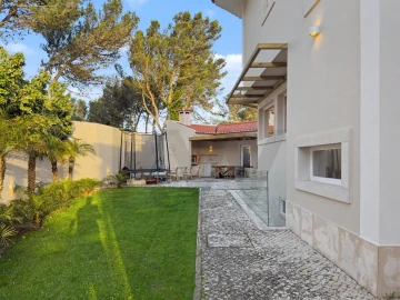 Moradia T5 para Venda em Alcabideche