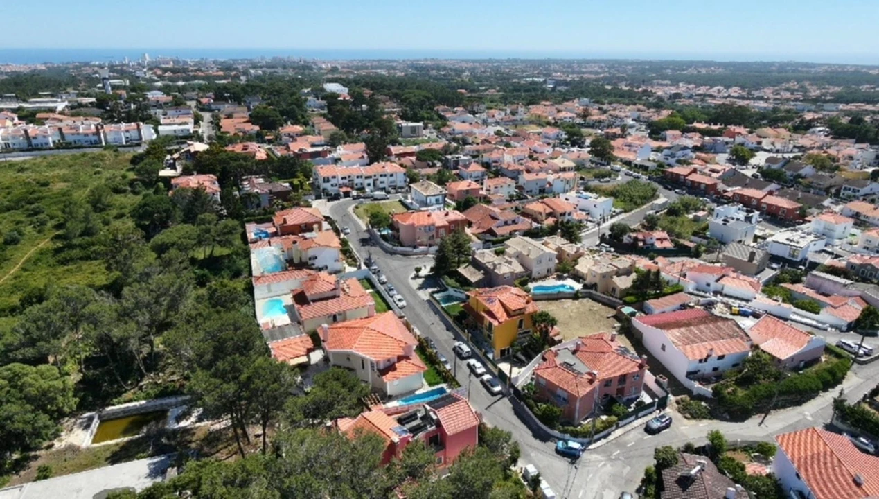 Moradia T5 para Venda em Alcabideche Foto 68