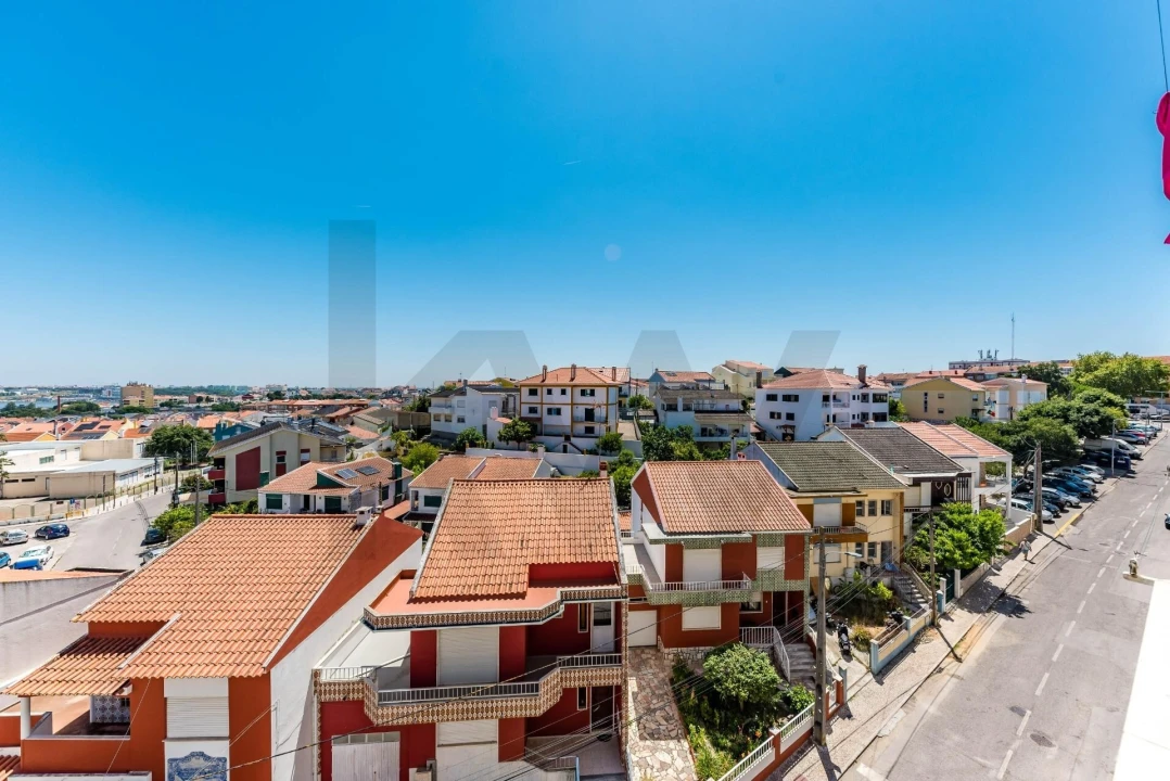 Apartamento T2 para Venda em Amora Foto 31