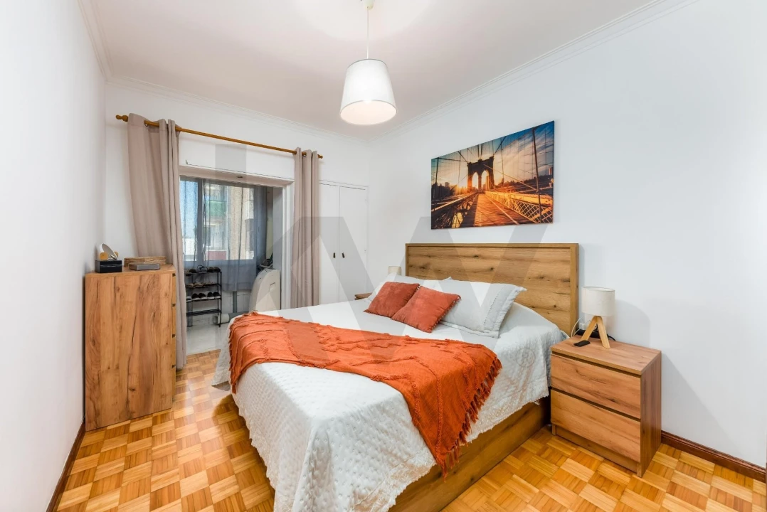 Apartamento T2 para Venda em Amora Foto 14