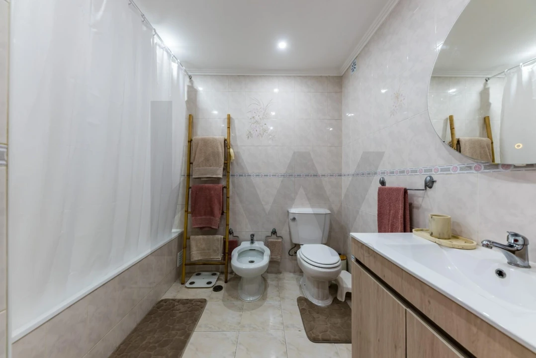 Apartamento T2 para Venda em Amora Foto 20