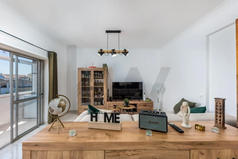 Apartamento T2 para Venda em Amora Foto 6