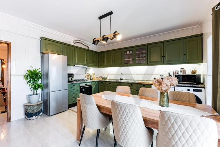 Apartamento T2 para Venda em Amora Foto 9