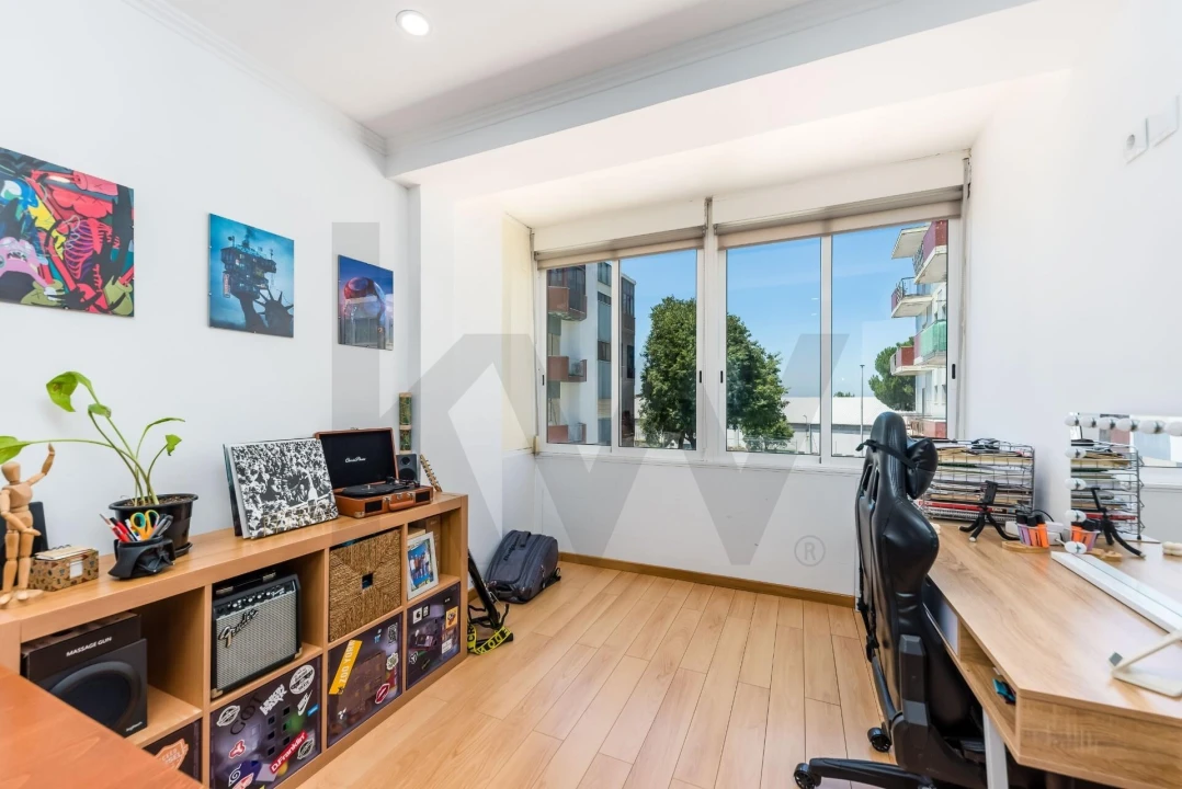Apartamento T2 para Venda em Amora Foto 24