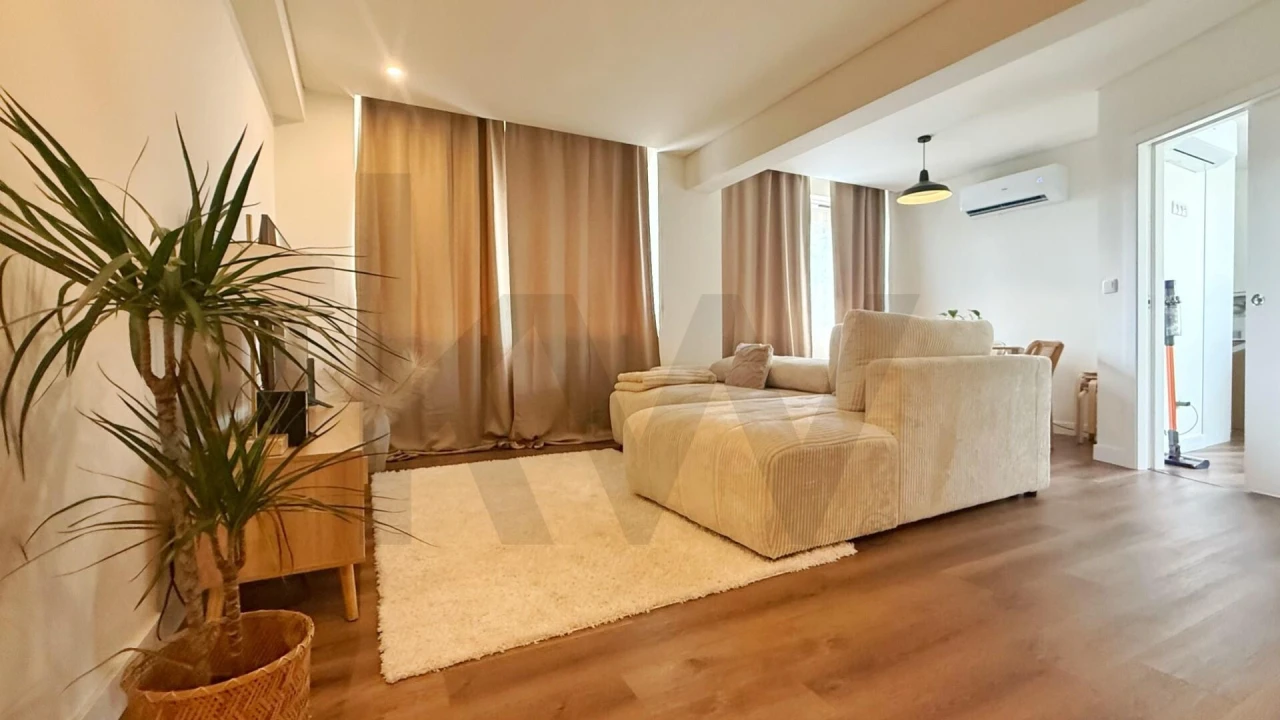 Apartamento T3 para Venda em União das Freguesias de Setúbal Foto 3