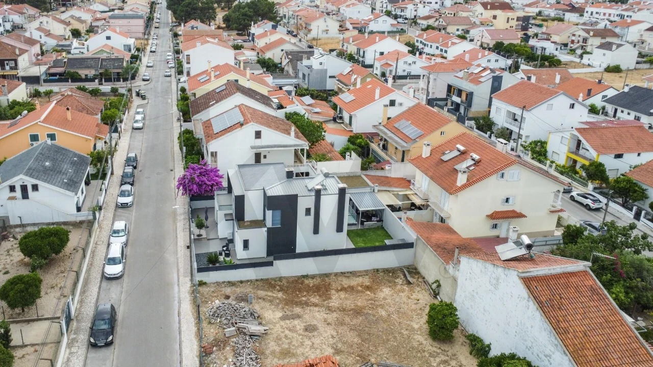 Moradia T3 para Venda em Quinta do Conde Foto 62
