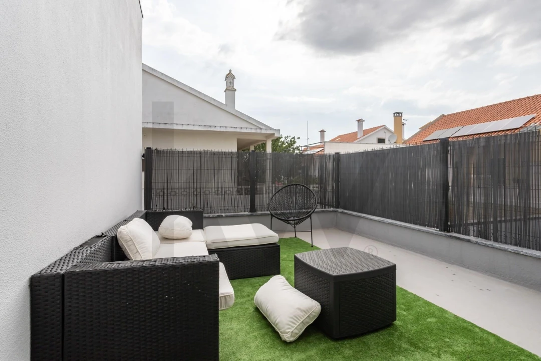Moradia T3 para Venda em Quinta do Conde Foto 46