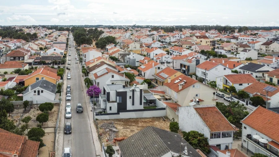 Moradia T3 para Venda em Quinta do Conde Foto 61