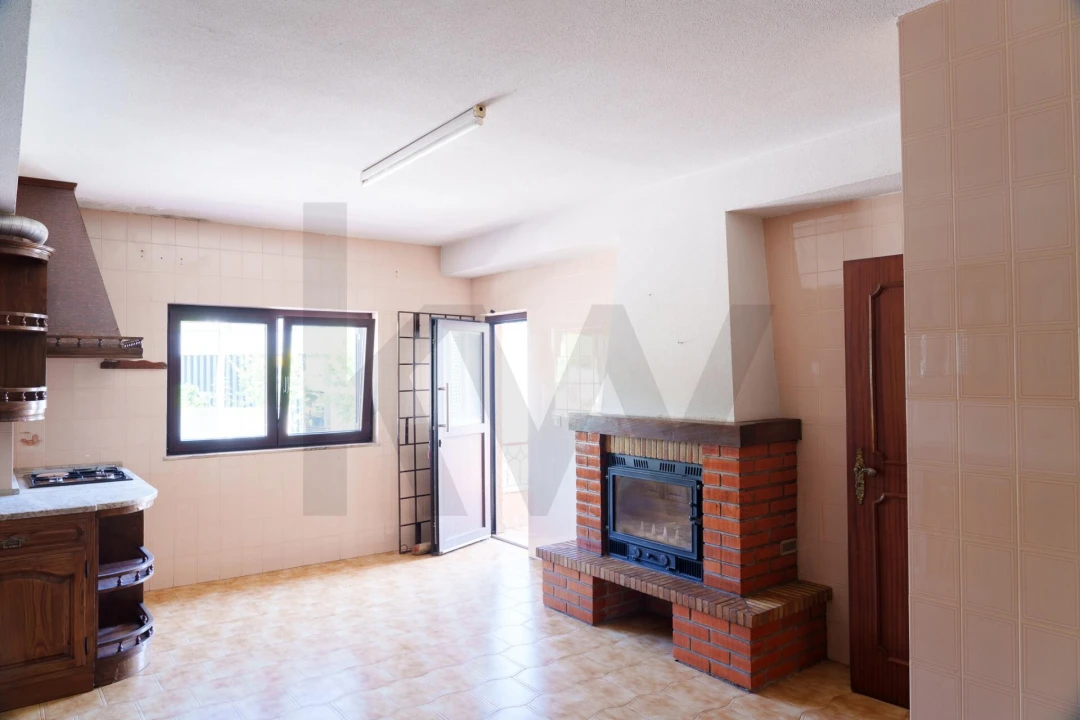 Moradia T4 para Venda em Nogueira, Fraião e Lamaçães Foto 3