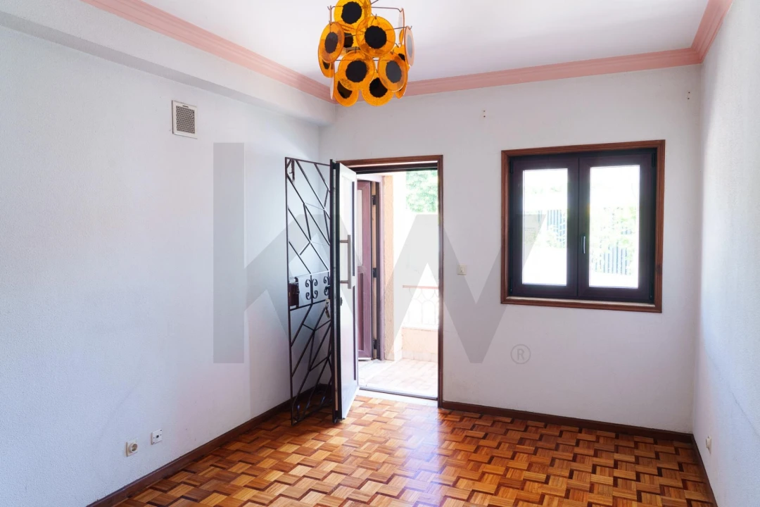 Moradia T4 para Venda em Nogueira, Fraião e Lamaçães Foto 12