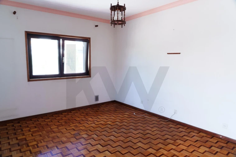 Moradia T4 para Venda em Nogueira, Fraião e Lamaçães Foto 17