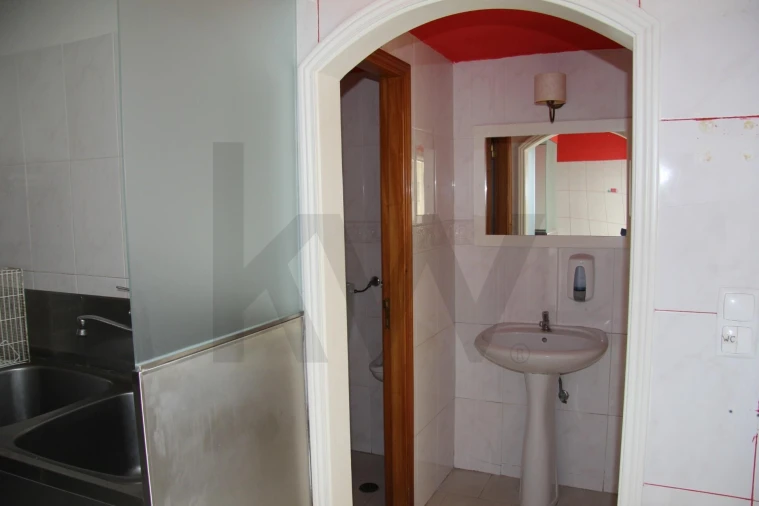 Loja para Trespasse em Queluz e Belas Foto 9