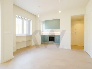 Apartamento T1 para Arrendamento em Campolide