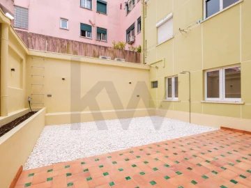 Apartamento T1 para Arrendamento em Campolide