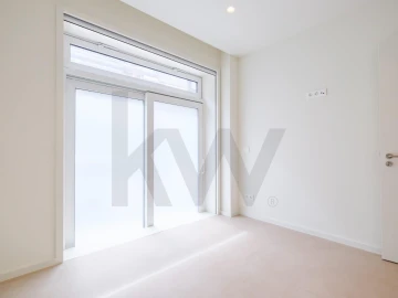 Apartamento T1 para Arrendamento em Campolide