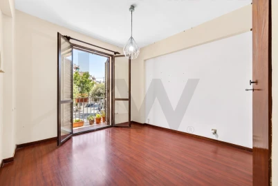 Apartamento T2 para Venda em Funchal (Se)