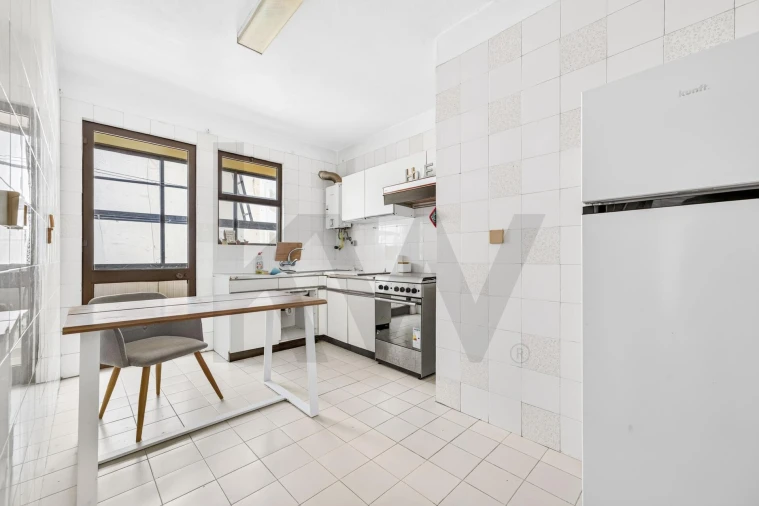 Apartamento T2 para Venda em Funchal (Se) Foto 15