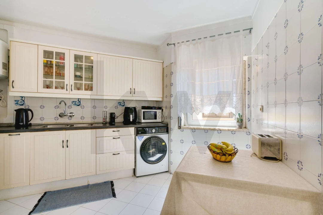 Apartamento T2 para Venda em Algueirão-Mem Martins Foto 18