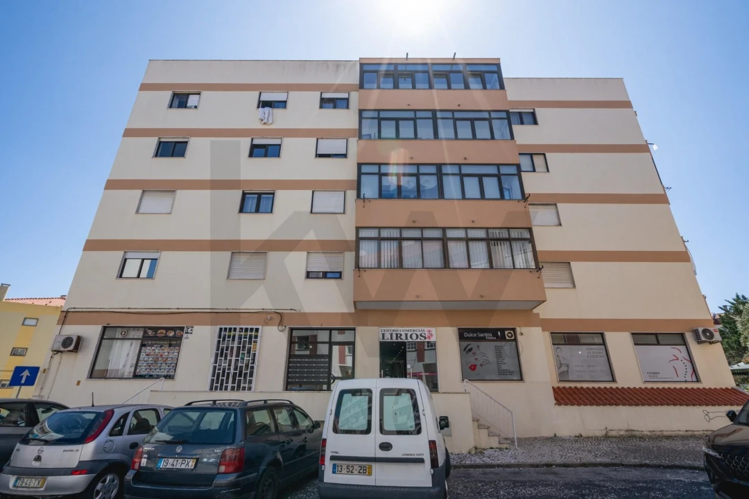 Apartamento T2 para Venda em Algueirão-Mem Martins Foto 26