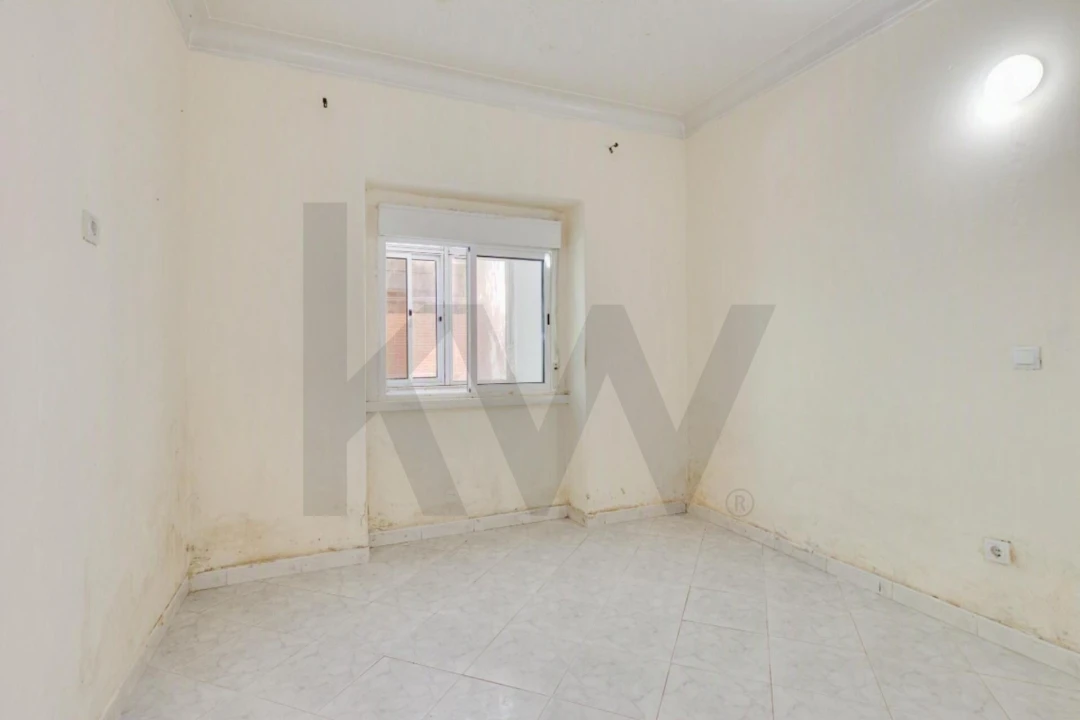Apartamento T2 para Venda em Almada, Cova da Piedade, Pragal e Cacilhas Foto 15