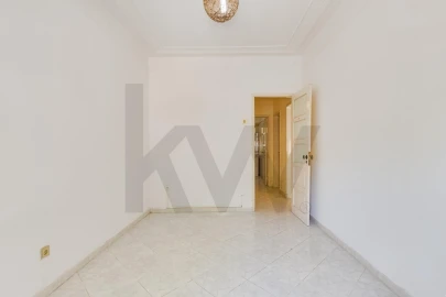 Apartamento T2 para Venda em Almada, Cova da Piedade, Pragal e Cacilhas