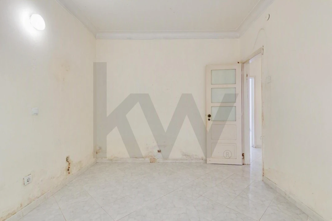Apartamento T2 para Venda em Almada, Cova da Piedade, Pragal e Cacilhas Foto 16