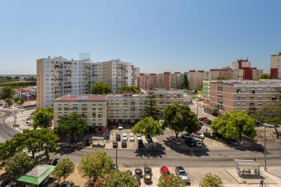 Apartamento T1 para Arrendamento em Corroios
