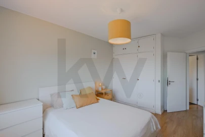 Moradia T5 para Venda em Carcavelos e Parede
