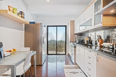 Moradia T3 para Venda em Santo Antonio
