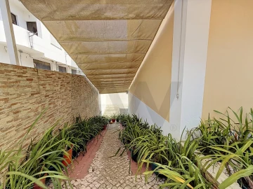 Moradia T3 para Venda em Romeira e Várzea